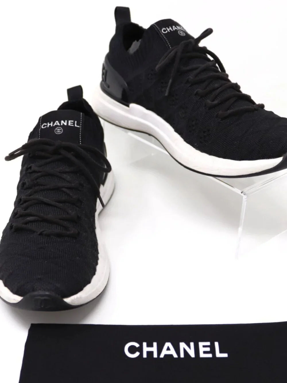 Chanel Tennies 39 Black Fabric Quilted Logo Matelasse Knit Sneakers - Picture 3 of 15